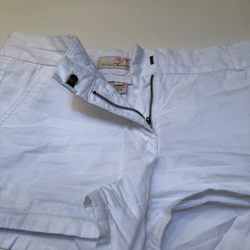 J Crew size 4 broken in chinos shorts
